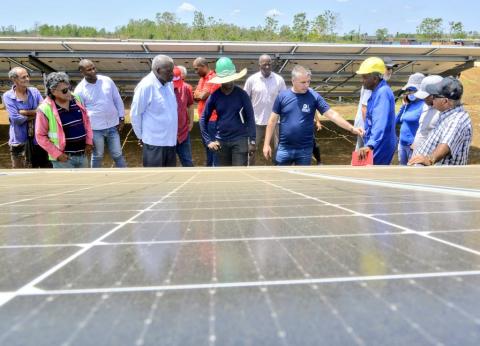 Chequea Esteban Lazo en La Habana marcha de la ejecución de obras vinculadas al programa energético del país Chequea Esteban Lazo en La Habana marcha de la ejecución de obras vinculadas al programa energético del país