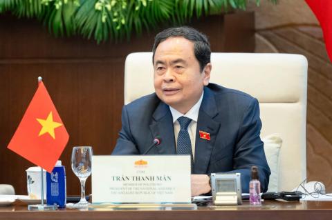 Comité de Cooperación Interparlamentaria: un mecanismo esencial para el fortalecimiento de las relaciones entre Cuba y Vietnam Comité de Cooperación Interparlamentaria: un mecanismo esencial para el fortalecimiento de las relaciones entre Cuba y Vietnam