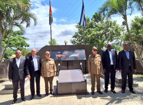 Cuba y Angola: 50 años de relaciones diplomáticas históricas y entrañables Cuba y Angola: 50 años de relaciones diplomáticas históricas y entrañables