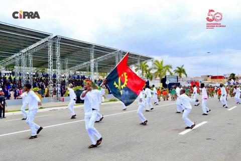 Delegación cubana acompaña conmemoración por los 50 años de la independencia nacional de Angola Delegación cubana acompaña conmemoración por los 50 años de la independencia nacional de Angola