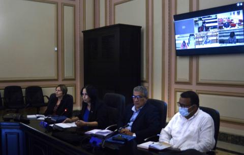 Con unidad y participación popular, contribuir a las prioridades del país 