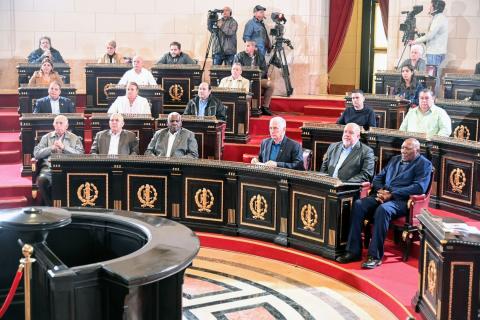 “Lucharemos, pelearemos, resistiremos, transformaremos; y sobre todas las adversidades y amenazas imperiales ¡Venceremos!” 