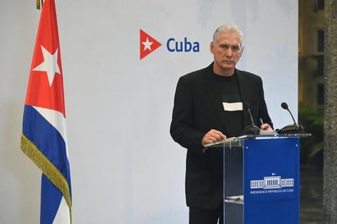 Comparecencia del Presidente de la República, ante los medios de prensa nacionales y extranjeros, en el Palacio de la Revolución Comparecencia del Presidente de la República, ante los medios de prensa nacionales y extranjeros, en el Palacio de la Revolución