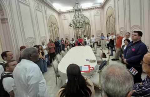 Intercambió Esteban Lazo con parlamentarios integrantes del Convoy Nuestra América Intercambió Esteban Lazo con parlamentarios integrantes del Convoy Nuestra América