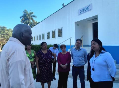 Visitó Esteban Lazo centros científicos y sociales de La Habana 