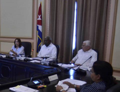 Fortalecer en el ámbito local la implementación del Programa Económico y Social del Gobierno 2026 