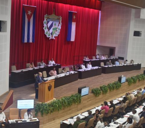 Tercera Sesión Extraordinaria de la Asamblea Nacional del Poder Popular, en su X Legislatura Tercera Sesión Extraordinaria de la Asamblea Nacional del Poder Popular, en su X Legislatura