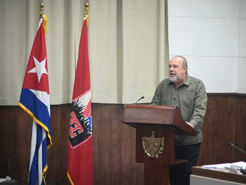 “No solo resistir, también avanzar y desarrollarnos”