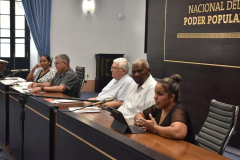Analizan diputados proyectos de ley como parte del proceso legislativo cubano Analizan diputados proyectos de ley como parte del proceso legislativo cubano