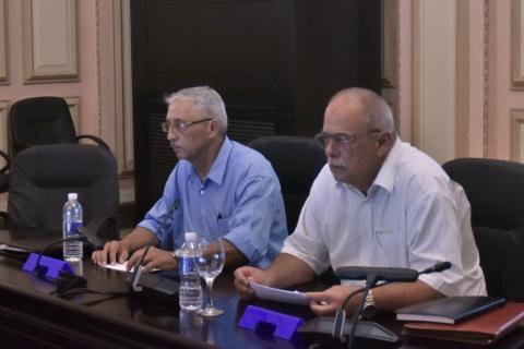 Continuar avanzando con prioridad y participación popular en la implementación de las transformaciones económicas y sociales Continuar avanzando con prioridad y participación popular en la implementación de las transformaciones económicas y sociales