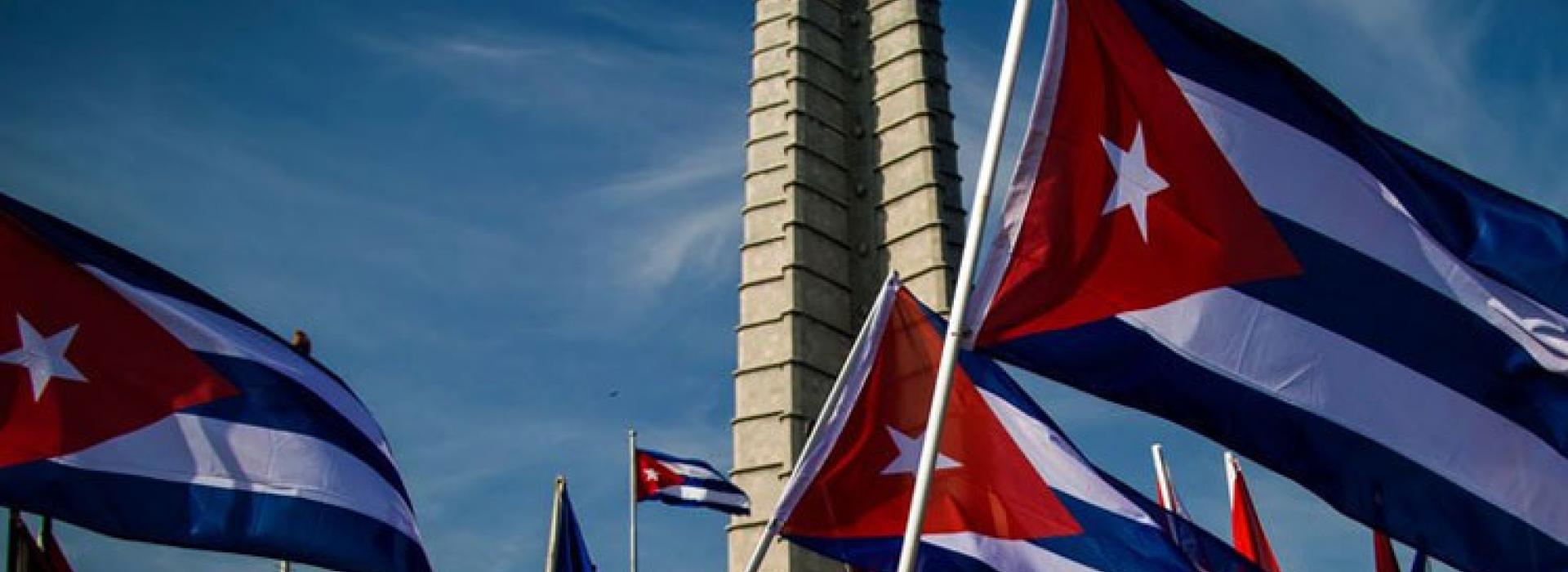 Felicita Esteban Lazo al pueblo de Cuba