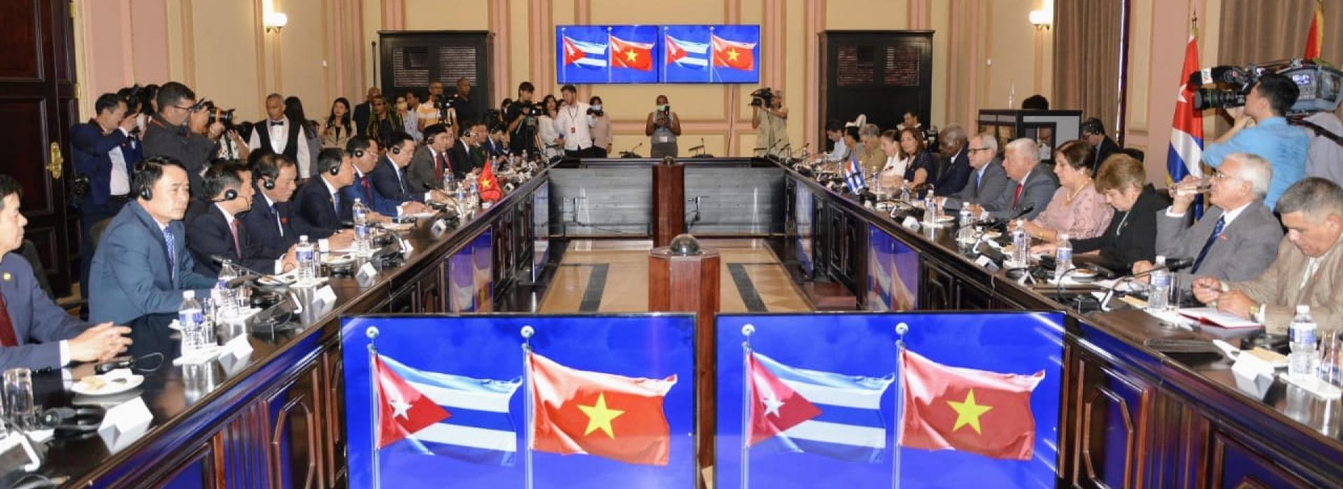 Vuong Dinh Hue