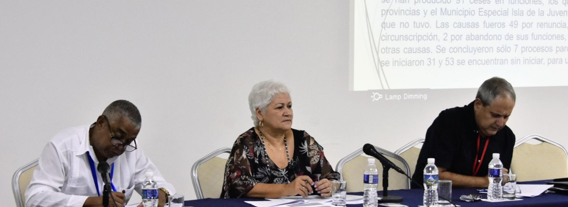 Órganos Locales