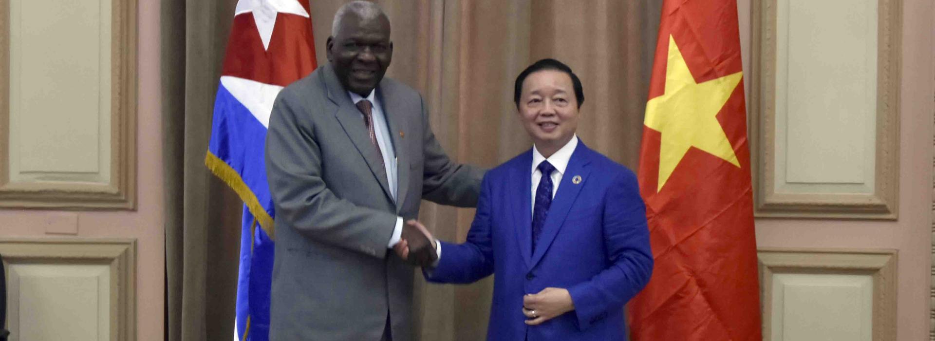 Cuba y Vietnam profundizan históricas y entrañables relaciones de hermandad