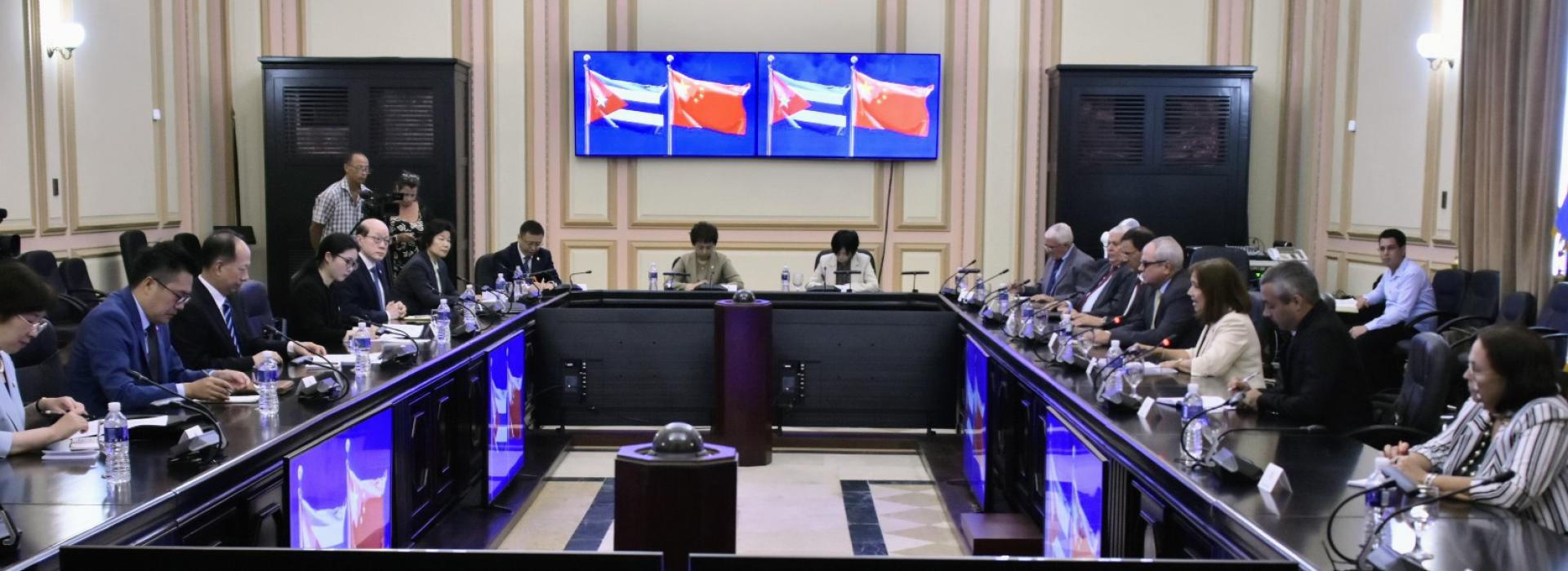 Cuba y China por profundizar sus históricas y fraternales relaciones