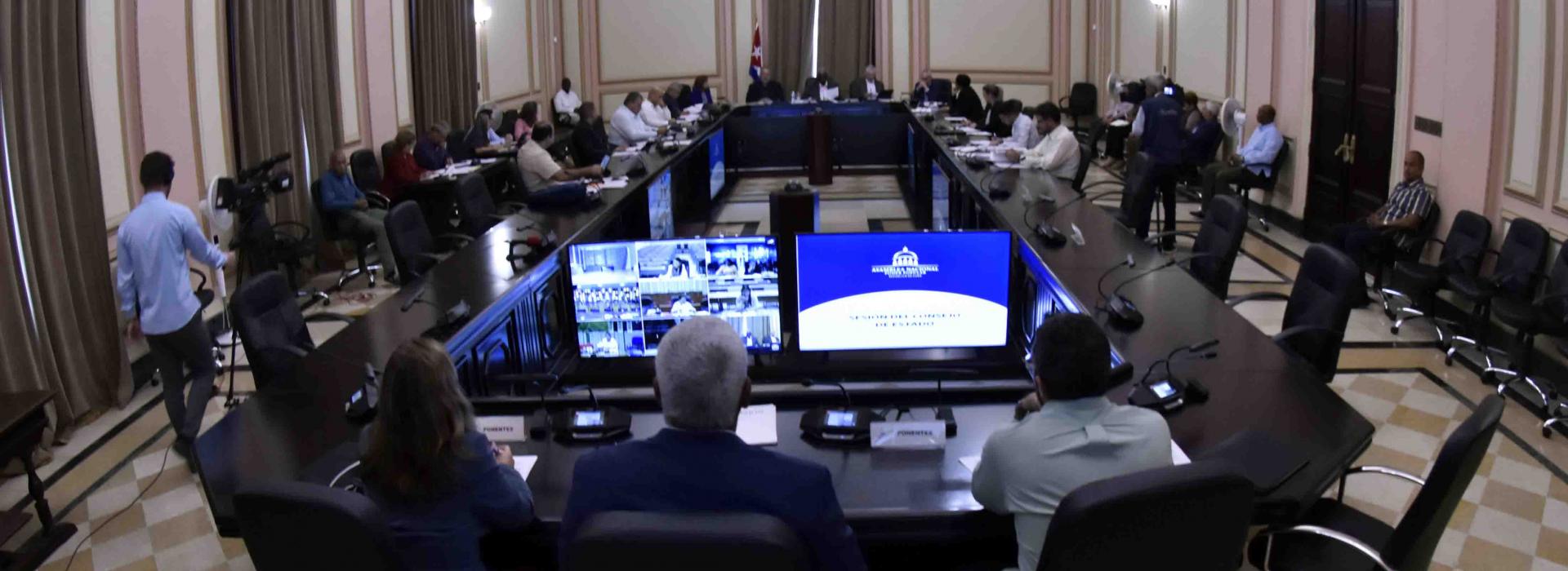 Analiza Consejo de Estado temas de la agenda del Segundo Período Ordinario de Sesiones de la Asamblea Nacional 