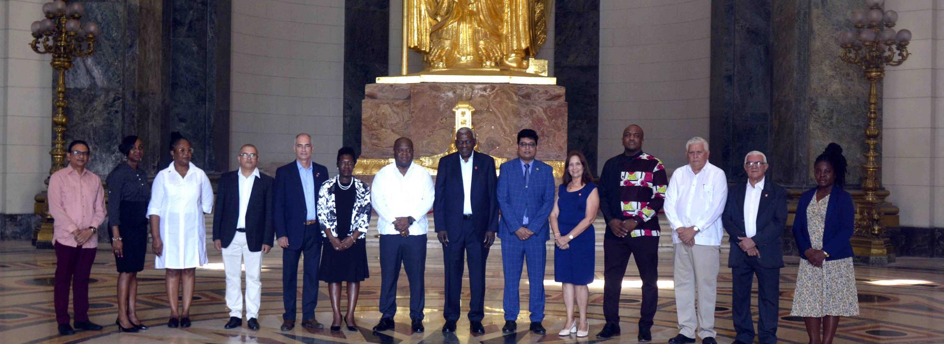 Cuba y Surinam: nuevos horizontes para el fortalecimiento de sus históricos lazos de amistad