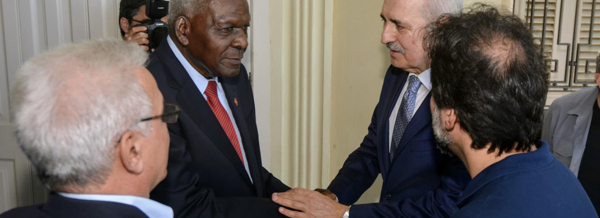Destaca Presidente de la Gran Asamblea Nacional de Türkiye legado del líder histórico de la Revolución