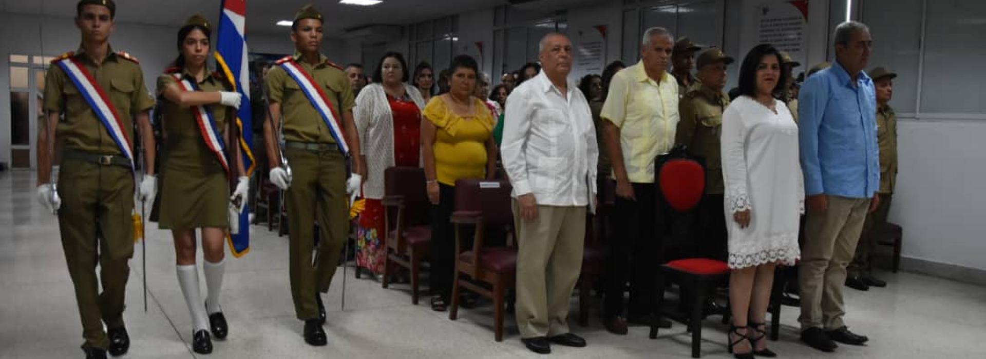 Toman posesión de sus cargos gobernadora y vicegobernador de Villa Clara
