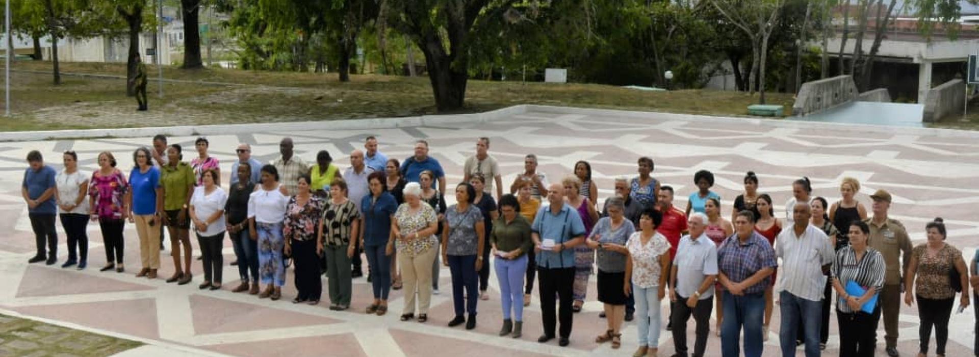 Visita parlamentaria a Villa Clara: homenaje al Che y evaluación de la gestión administrativa