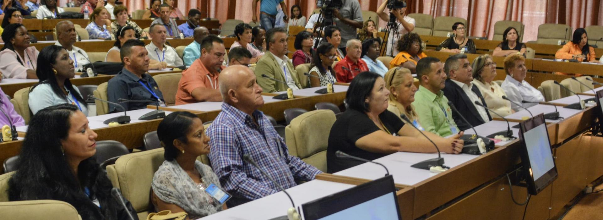 Distinguen a cuadros destacados del sistema del Poder Popular en Cuba