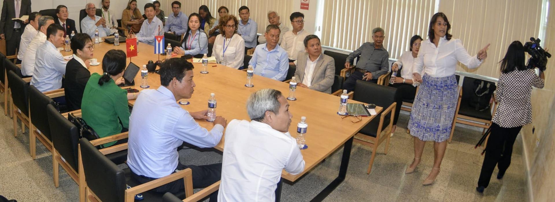 Vicepresidente de la Asamblea Nacional de Vietnam visitó Zona Especial de Desarrollo Mariel