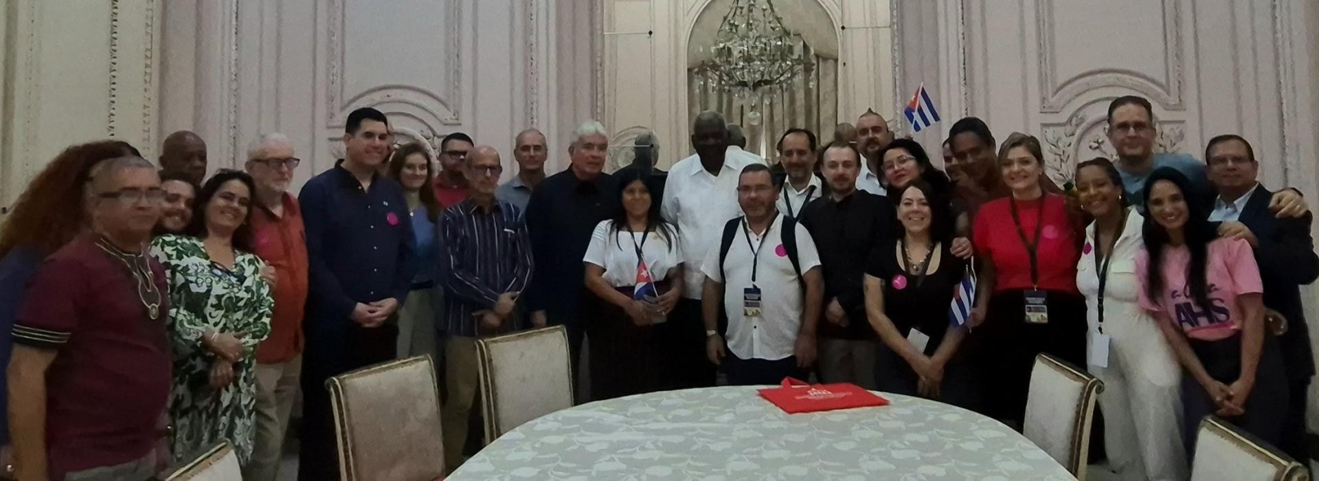 Intercambió Esteban Lazo con parlamentarios integrantes del Convoy Nuestra América