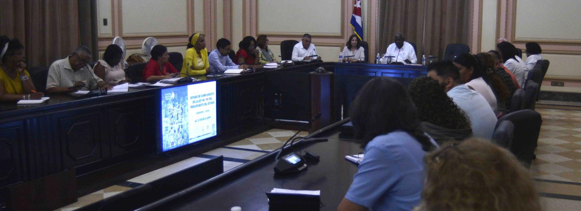 Chequean diputados acuerdo de la Asamblea Nacional sobre el dictamen de la ley no. 181 «Del Presupuesto del Estado para el año 2026»