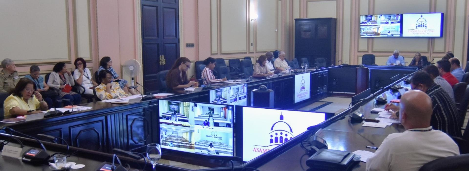 Aprueba Consejo de Estado cuatro nuevos decretos leyes y evalúa cómo contribuir desde el municipio a la implementación de las transformaciones económicas y sociales