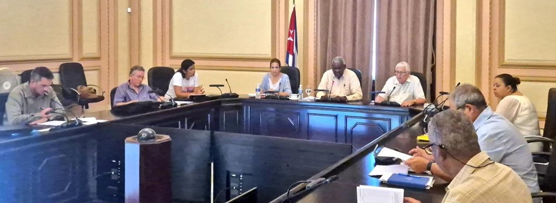 Intercambió Esteban Lazo con presidentes de las Asambleas Municipales del Poder Popular 
